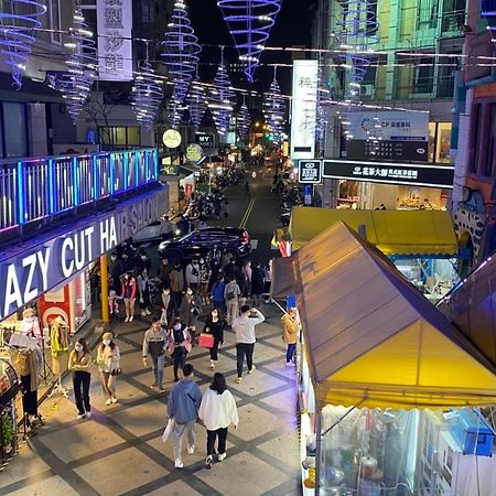 台中一中街夏天公寓 外观 照片